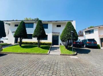 Casa · 138m² · 3 Recámaras · 2 Estacionamientos · Casa en Calle Privada en Venta