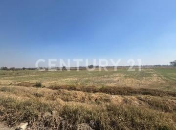 Terreno / Lote · 22938m² · Excelente Terreno Regular en Venta, a Minutos del Circuito Exterior Mexiquense.