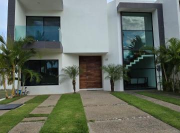 Casa en condominio de 4 habitaciones, Bahía de Banderas · Venta de Casa en Nuevo Vallara