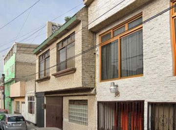 Casa en Venta de 3 habitaciones Ampliación Providencia · Casa, Remate Bancario, Ampliacion La Providencia, G. A. Madero Cdmx