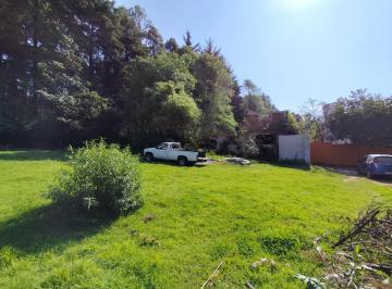 Terreno / Lote · 566m² · Terreno con Agua de Manatial en Acatitlán, Valle de Bravo
