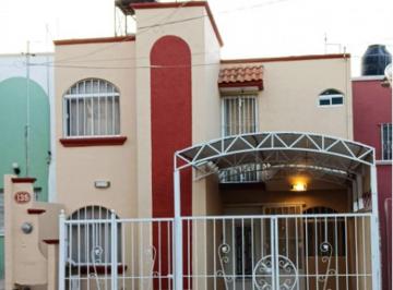 Casa de 3 habitaciones, Zacatecas · Casa en Colinas del Padre, Cerca de Central Camionera