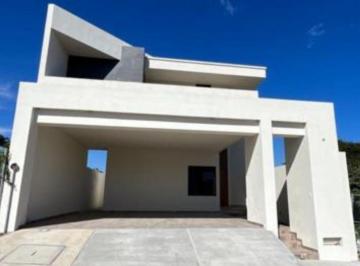 Casa · 254956m² · 3 Recámaras · 2 Estacionamientos · Casa en Venta Tipo Residencial