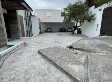 Casa de 4 habitaciones, San Pedro Garza García · Casa en Valle de San Ángel Sect Español