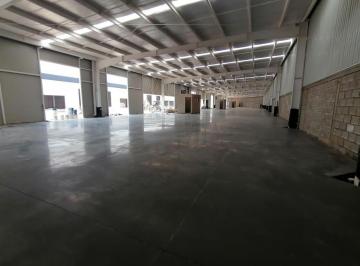Bodega comercial · 1700m² · 32 Estacionamientos · Bodega en Renta en Querétaro por Parque Industrial Benito Juárez