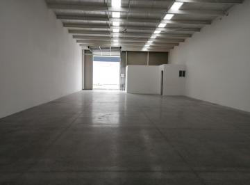 Bodega comercial · 223m² · 4 Estacionamientos · Bodega en Venta en Querétaro por Parque Industrial Benito Juárez y Av 5 de Febrero.