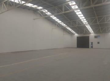 Bodega comercial · 4 Estacionamientos · Bodega Industrial en Zona Industrial de Lerma