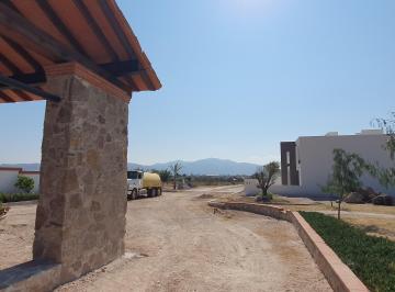 Terreno / Lote , Tequisquiapan · Venta de Lotes en Misiones de Tequisquiapan en Fracc Privado Cerca Centro