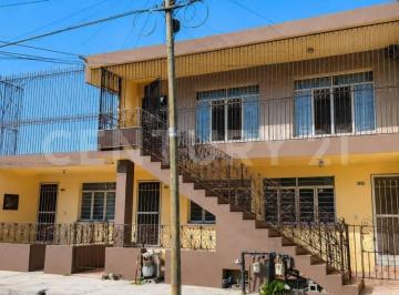 Casa · 422m² · 8 Recámaras · Casa en Venta Colonia Terminal Monterrey