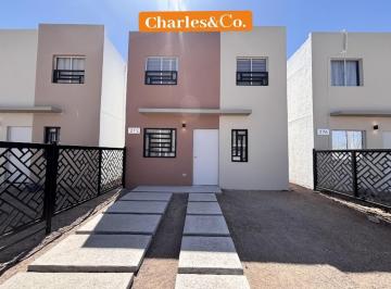 Casa · 63m² · 2 Recámaras · 2 Estacionamientos · Casa en Venta