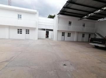 Bodega comercial · 980m² · 10 Estacionamientos · Bodega en Renta en Querétaro Cerca de Av 5 de Febrero y Parque Industrial Benito Juárez.
