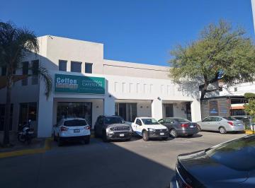 Local comercial · 267m² · Local en Renta Plaza Pabellón del Valle, Paseo del Moral, León, Gto.