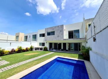 Casa de 3 habitaciones, Cuernavaca · Renta Casa Moderna en Vista Hermosa