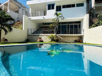 Casa de 4 habitaciones, Jojutla · Residencia en Venta en El Lago de Tequesquitengo