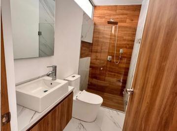 Casa · 237m² · 4 Recámaras · 2 Estacionamientos · Casa en Venta en Residencial St. Charbel