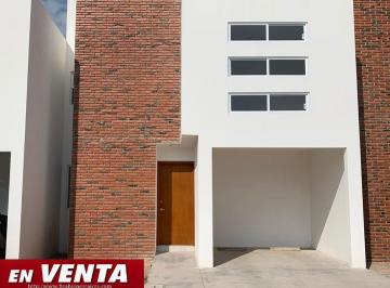 Casa · 119m² · 3 Recámaras · 2 Estacionamientos · Casa - Espíritu Santo