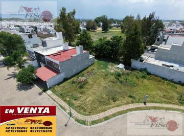 Terreno / Lote · 325m² · Terreno en Venta