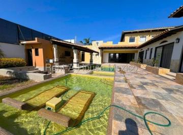 Casa de 3 habitaciones, Querétaro · Casa, 3 Recámaras, Alberca, Cuarto de Servicio - Venta, Balcones de Juriquilla