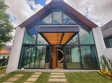 Casa en condominio · 268m² · 4 Recámaras · 3 Estacionamientos · Venta, Casa Amueblada, Tulipanes V, Ixtapan de La Sal
