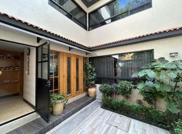 Casa de 5 habitaciones, Tlalpan · Venta de Encantadora Casa en Club de Golf México