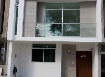 Casa en condominio · 172m² · 4 Recámaras · 2 Estacionamientos · Casa en Renta en Condominio Natura Residencial