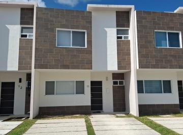 Casa en condominio de 3 habitaciones, Cancún · Casa 3 Habitaciones, 200 m² Superficie de Terreno en Renta en Madero Cancún Sur