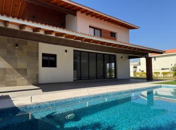 Casa de 4 habitaciones, Emiliano Zapata · Estrene Preciosa Residencia en El Fracc Paraíso Country Club