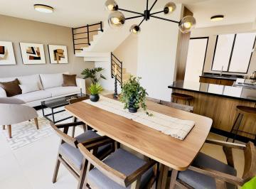 Casa · 99m² · 3 Recámaras · 2 Estacionamientos · Casa en Venta Meseta Queretaro