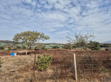 Terreno industrial , Tlajomulco de Zúñiga · Excelente Inversión, de Dos Terrenos a 500 m del Macro Libramiento. Todo o en Partes.