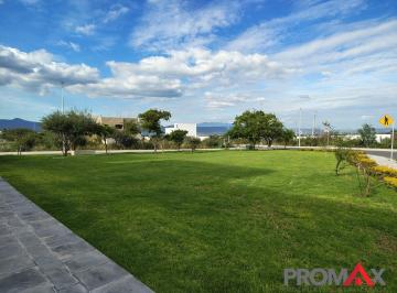 Terreno / Lote , El Marqués · Venta de Terreno en Zibata, Querétaro