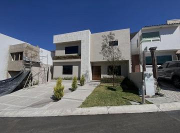Casa de 4 habitaciones, Querétaro · Casa en Venta La Yuca Cumbres del Cimatario