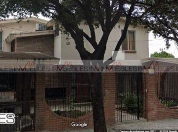 Casa de 4 habitaciones, Guadalupe · Casa en Venta en Libertad