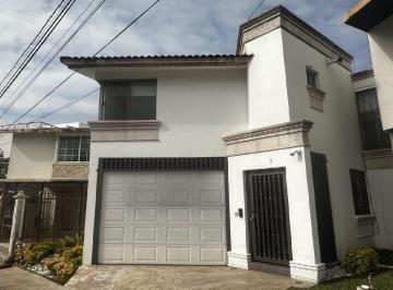 Casa · 223m² · 3 Recámaras · 1 Estacionamiento · Casa en Venta Colinas de San Jerónimo