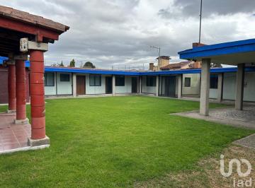 Casa · 405m² · 5 Recámaras · 3 Estacionamientos · Residencia en Venta en San Pedro Cholula, Puebla