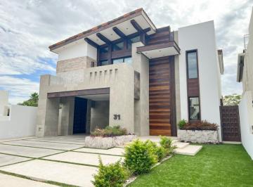 Casa en condominio de 4 habitaciones, Hermosillo · Se Vende Casa en Residencial Los Lagos