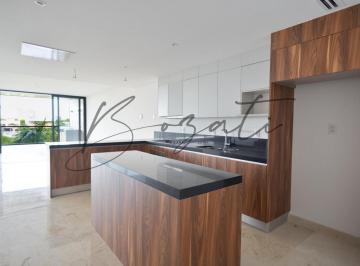 Departamento · 316m² · 3 Recámaras · 2 Estacionamientos · Departamento en Cancún