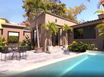 Casa · 110m² · 1 Recámara · 1 Estacionamiento · Casa en Venta en Privada en Acapantzingo