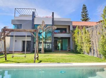 Casa de 4 habitaciones, Emiliano Zapata · Casa en Venta - Exclusividad y Diseño en Burgos Bugambilias