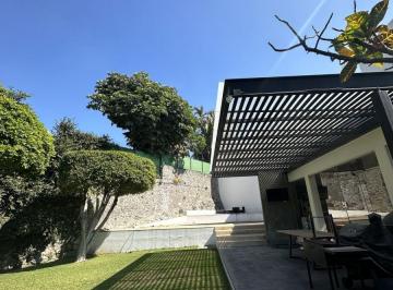b68c7d5687c36f8e7ecebbed6ea1e10f966ddf9cda20ee2e07760f1576af8f2f · Casa en Venta Fracc. Rinconada, Palmira Tinguindín, Zona Sur, Vigilancia