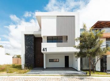 Casa en condominio de 3 habitaciones, San Andrés Cholula · Casa en Venta en Lomas de Angelópolis II