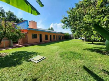 Casa · 200m² · 3 Recámaras · 6 Estacionamientos · Casa de un Nivel en Venta, Atlacholoaya, Xochitepec, Morelos