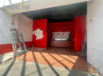 Local comercial · 110m² · 1 Estacionamiento · Local en Renta en Plaza Xanat