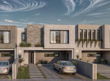 Casa de 3 habitaciones, Corregidora · Casa en Venta en El Condado, Jardín, Cto de Servicio, 3 Recámaras, 3.5 Baños