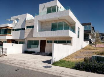 Casa de 4 habitaciones, Querétaro · Residencia en Venta en Lomas de Juriquilla, 4ta Recámara en Pb con Baño Completo