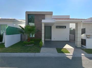 Casa en condominio · 170m² · 3 Recámaras · 1 Estacionamiento · Moderna Casa en Condominio en Lomas de Cocoyoc