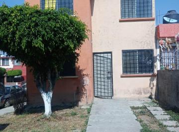 Casa de 4 habitaciones, Emiliano Zapata · Venta de Casa en Fraccionamiento El Castillo, de Tezoyuca Morelos