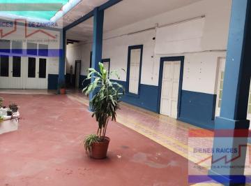 Casa · 270m² · Casa Grande y Céntrica Para Fines Comerciales y Oficinas.
