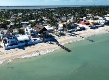 Casa de 3 habitaciones, Progreso · Casa en Venta en Yucatán, Mérida And 300 m del Mar