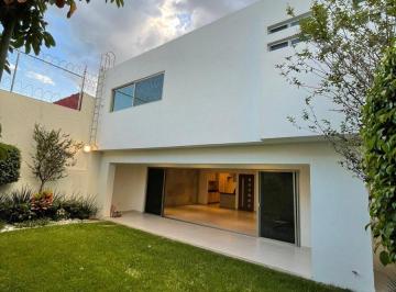 Casa de 3 habitaciones, Cuernavaca · Casa en Venta en La Pradera, Morelos Casas y Bienes Raíces Cuernavaca, Morelos.