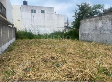 Terreno / Lote · 210m² · Terreno en Venta La Rivera, Av Cuauhtemoc, Tuxpan, Ver.